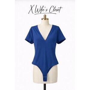 Reoria Deep V Neck Short Sleeve Bodysuit Royal Blue Size XL Snaps Thong Back